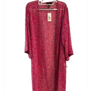 NWT Jessica Simpson Vibrant Pink Paisley Long Duster